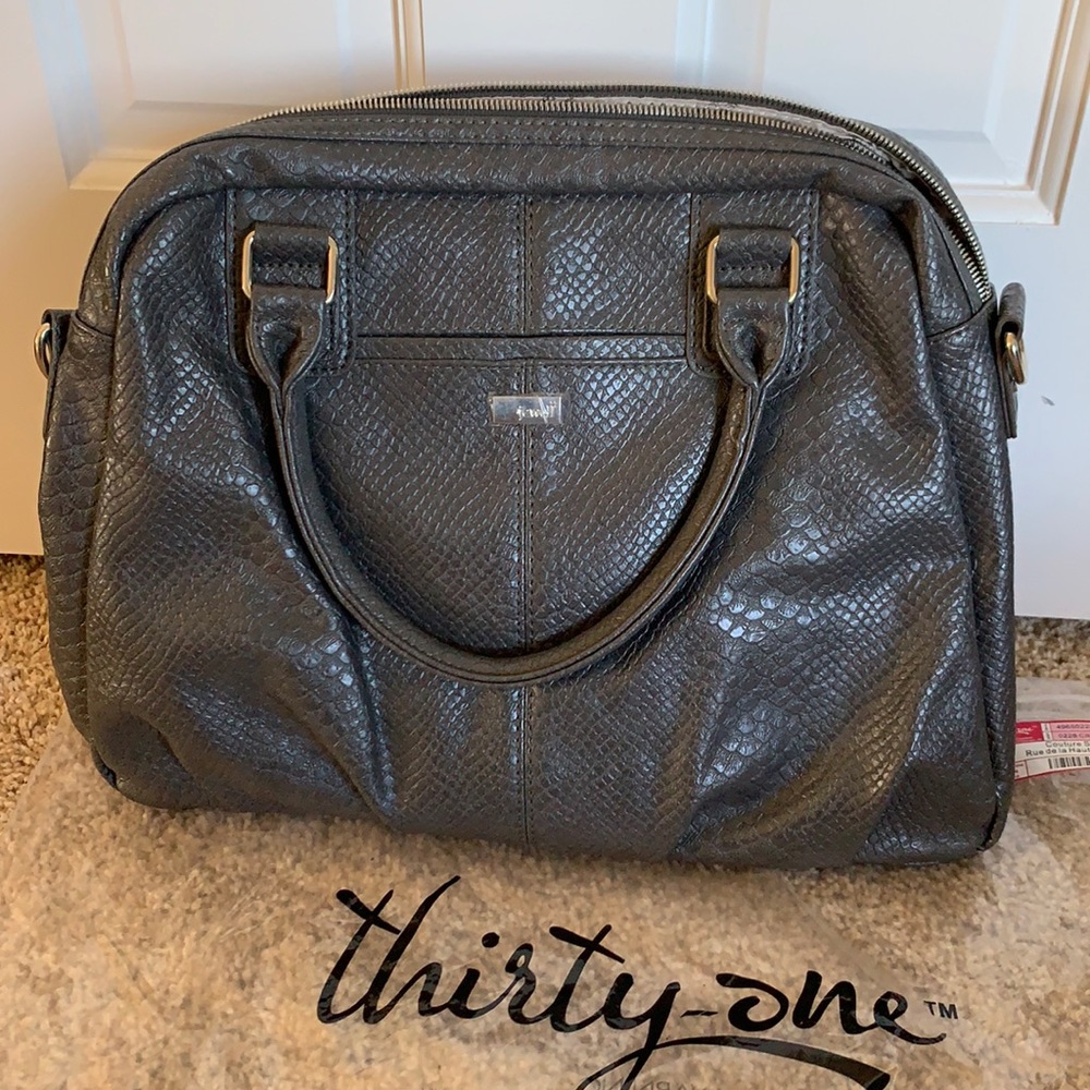 31 couture street hostess exclusive bag gray NIB